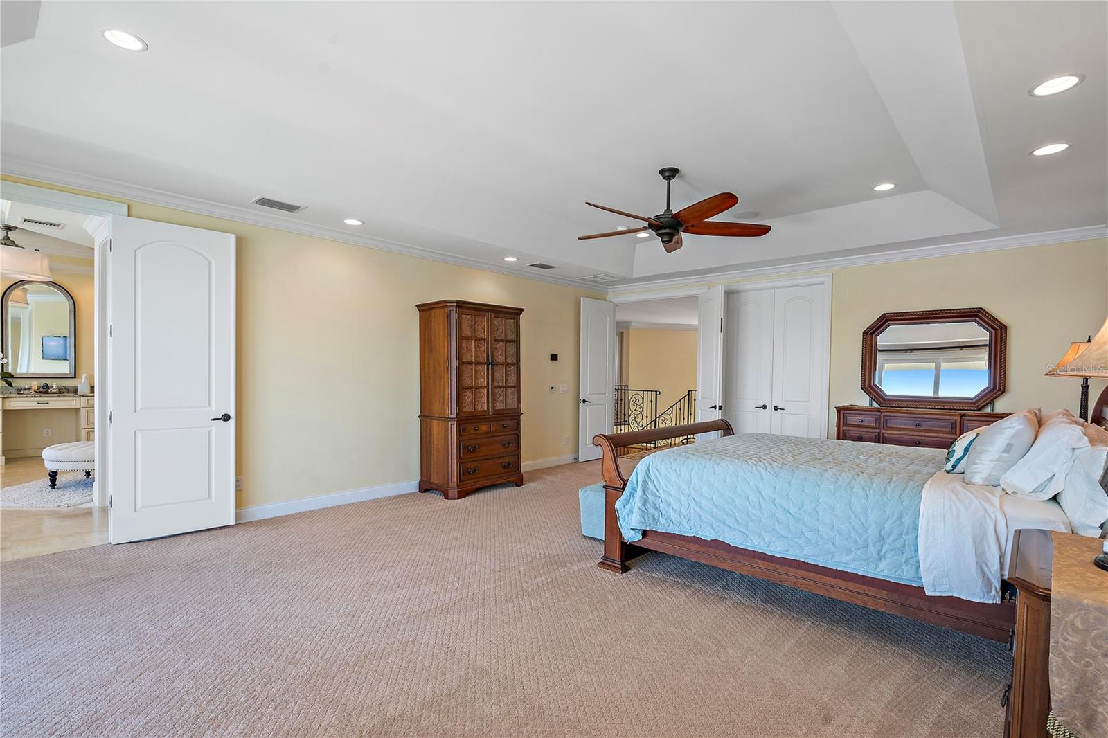 COLONIAL CORP REP - Residential