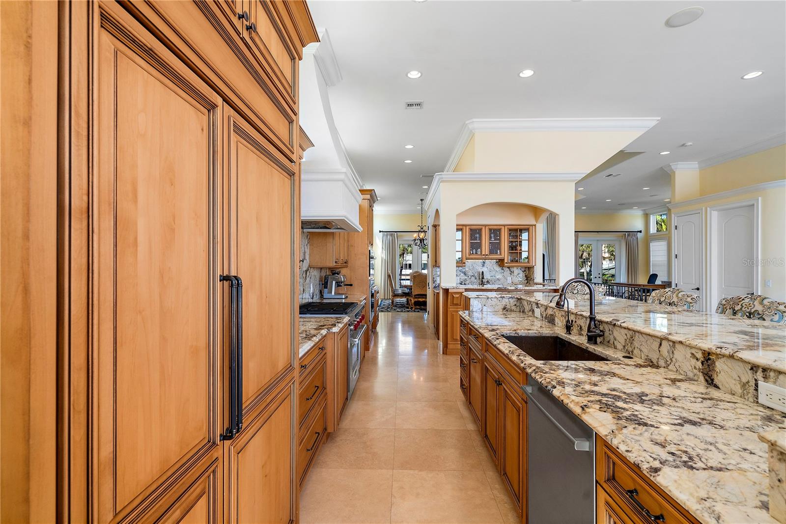 COLONIAL CORP REP - Residential