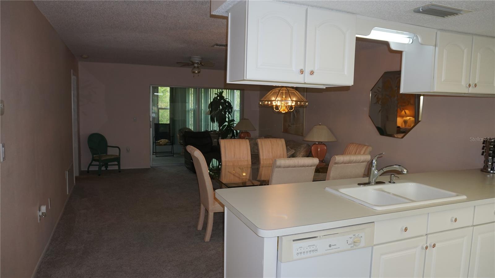 VILLAGE WOODS CONDO PH 02 - Residential Lease