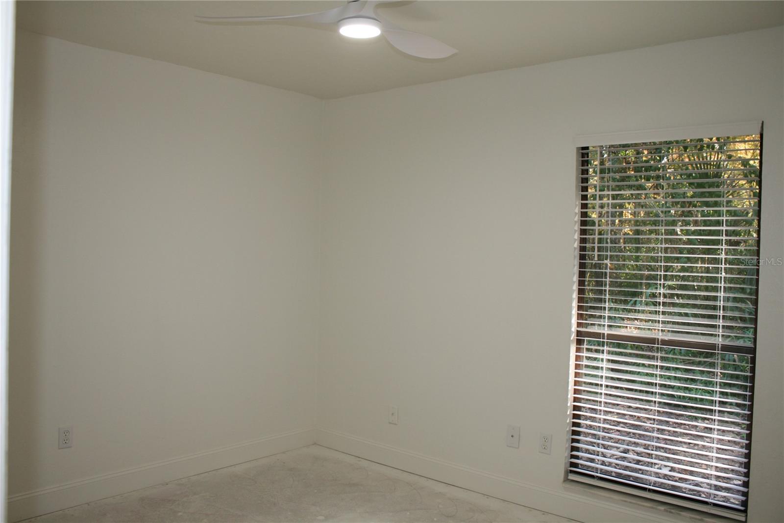 HIDDEN CREEK - Residential