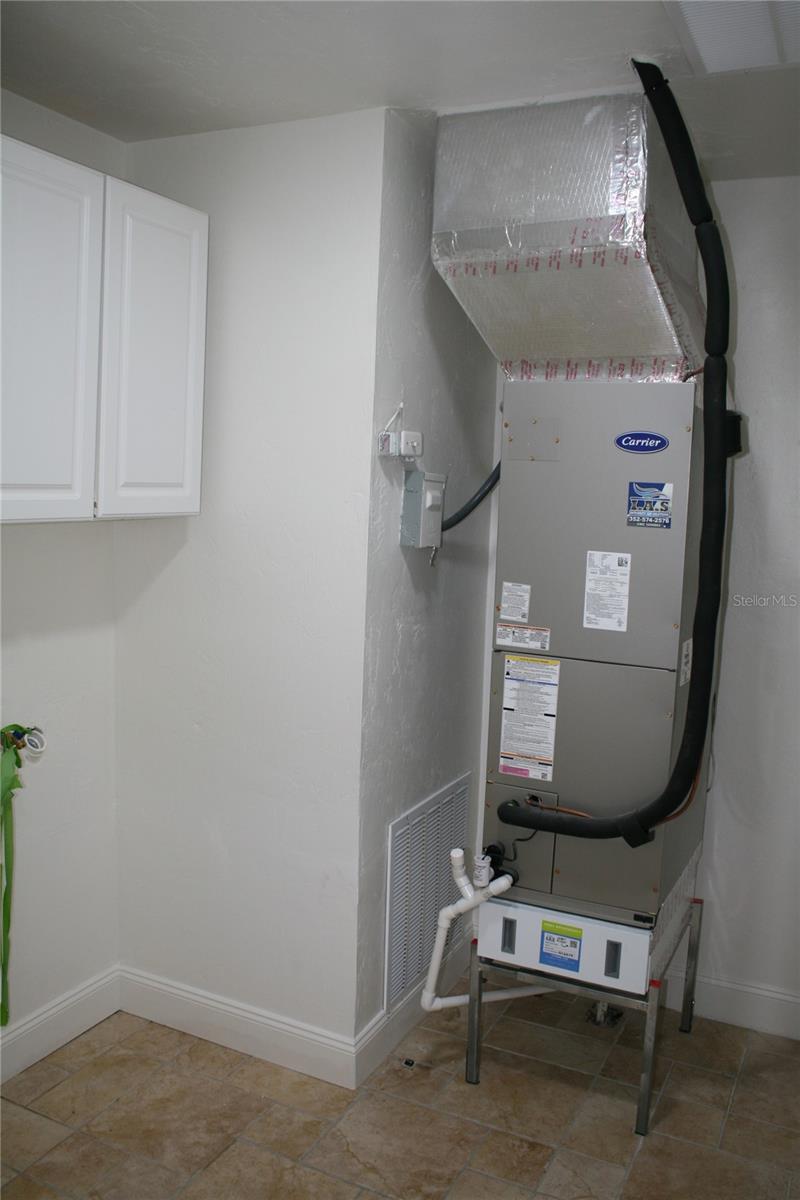 HIDDEN CREEK - Residential