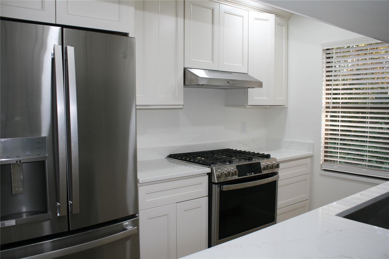 HIDDEN CREEK - Residential