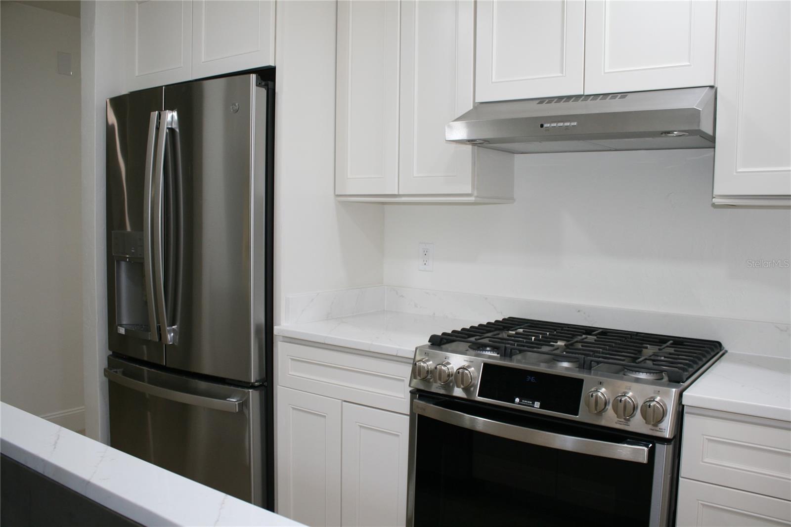 HIDDEN CREEK - Residential