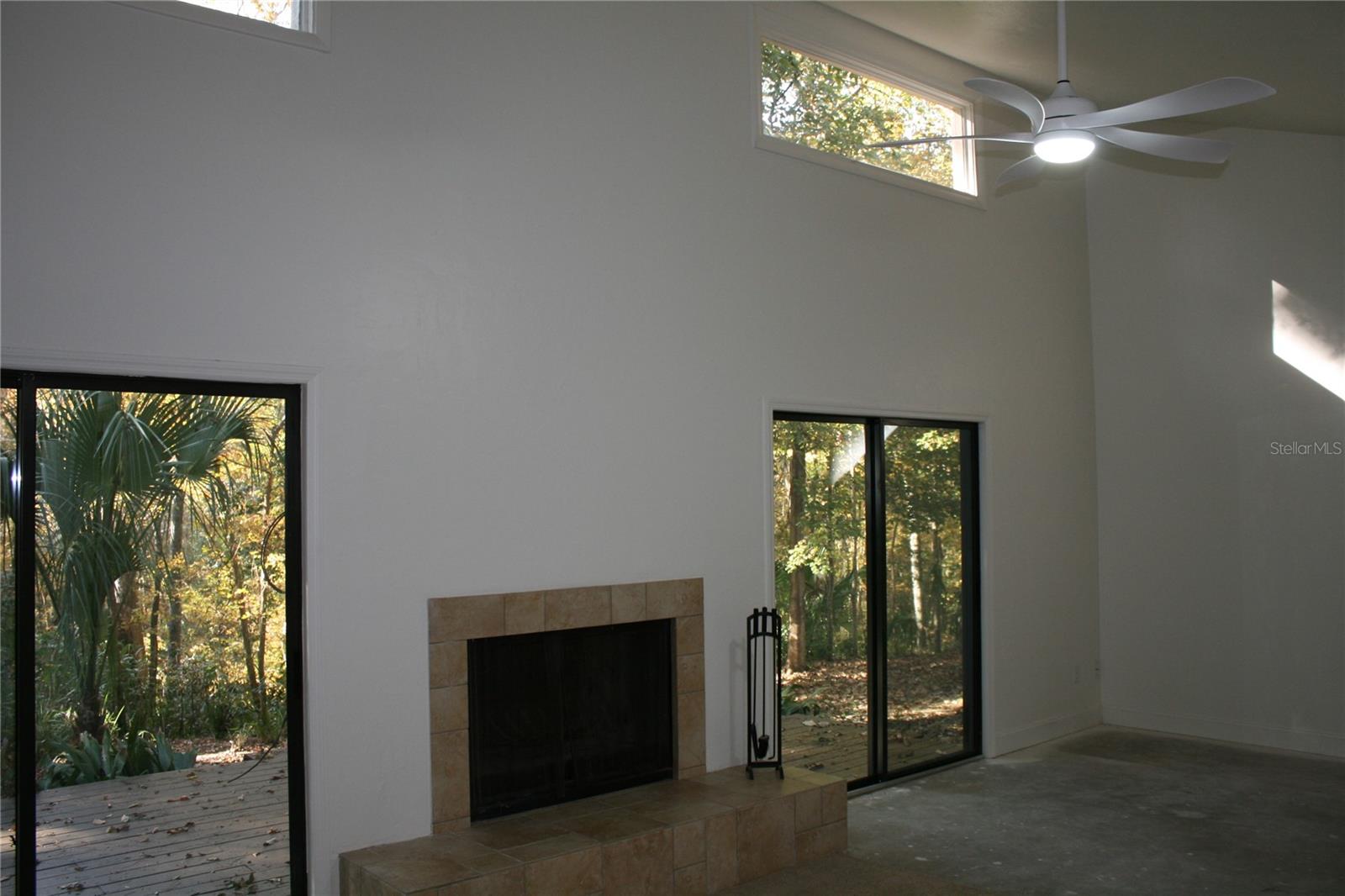 HIDDEN CREEK - Residential