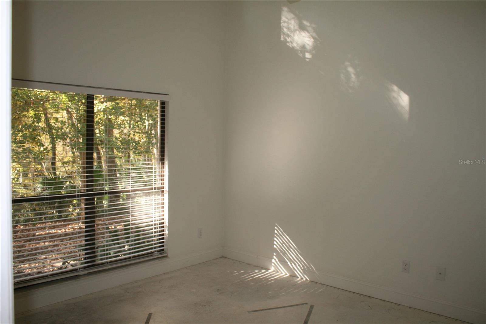 HIDDEN CREEK - Residential