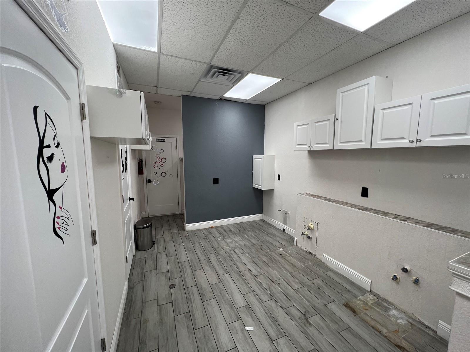 PIPKINS L N ADD - Commercial Sale