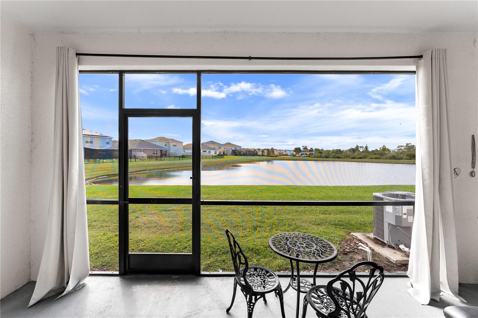 AVALON PARK WEST-NORTH PH 1A & - Residential Lease