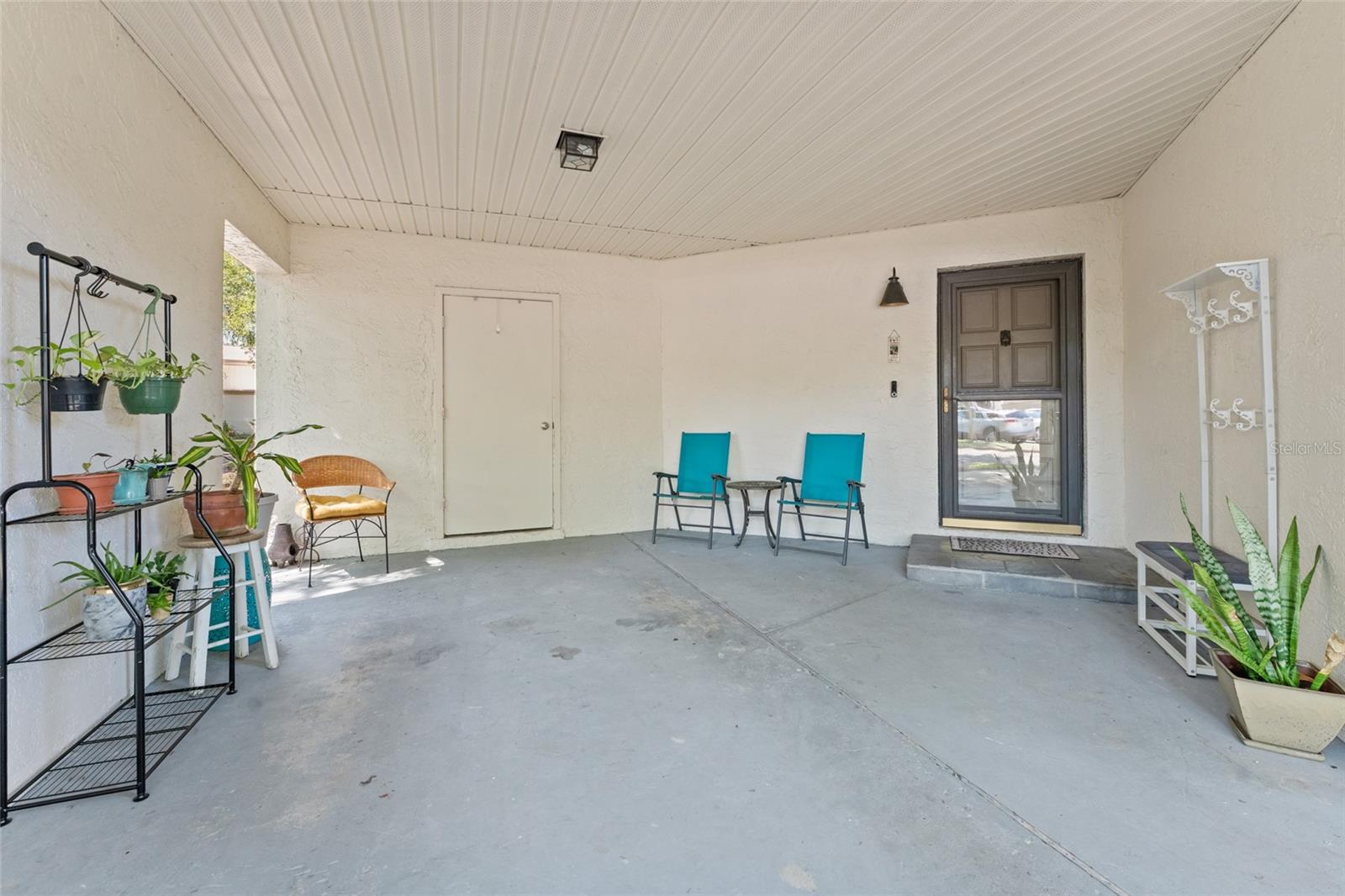 WINDING WOOD CONDO 1X - Residential