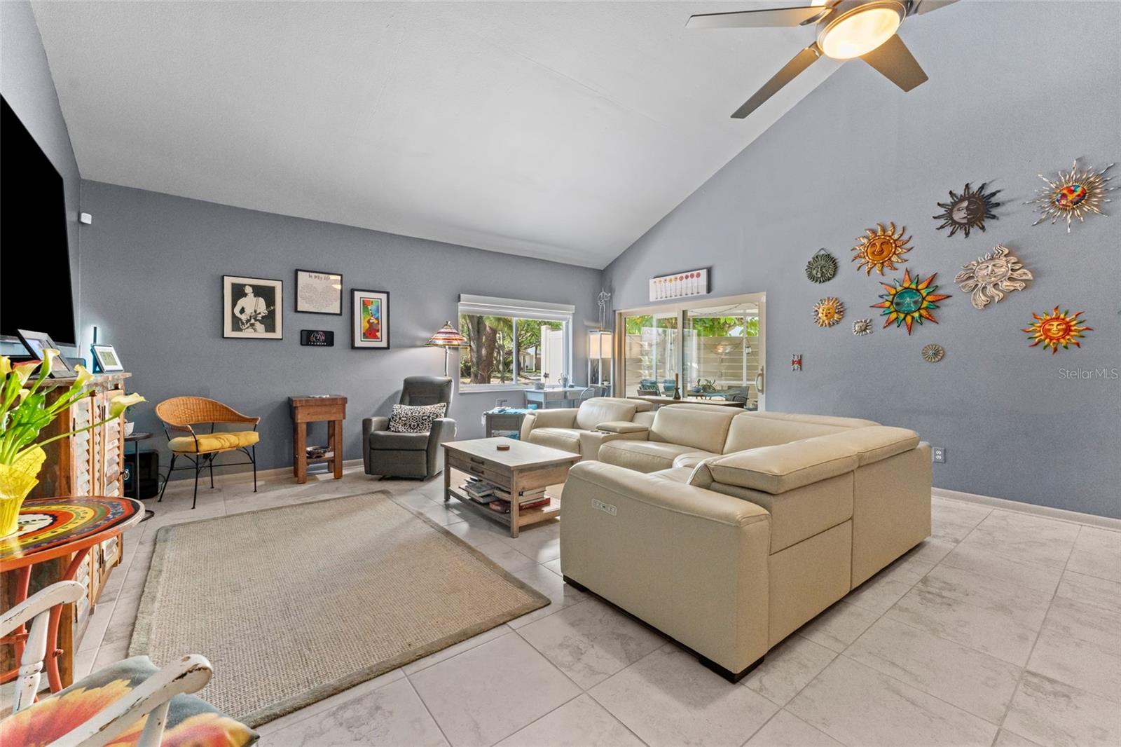 WINDING WOOD CONDO 1X - Residential