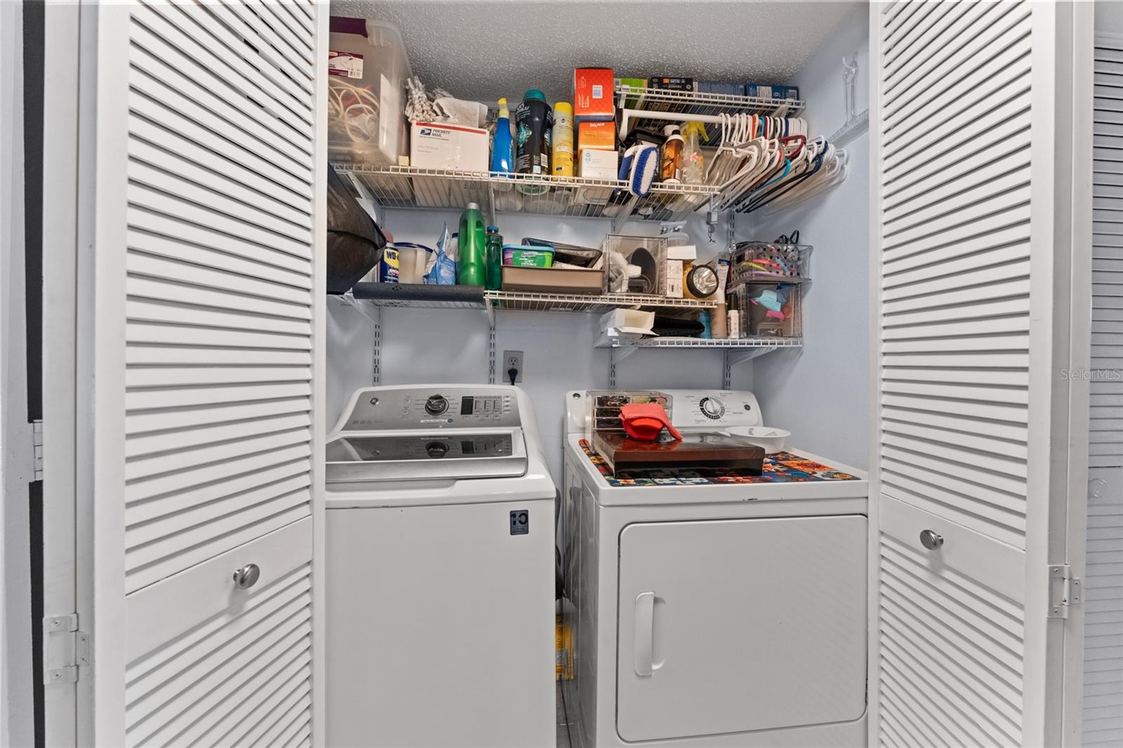 WINDING WOOD CONDO 1X - Residential