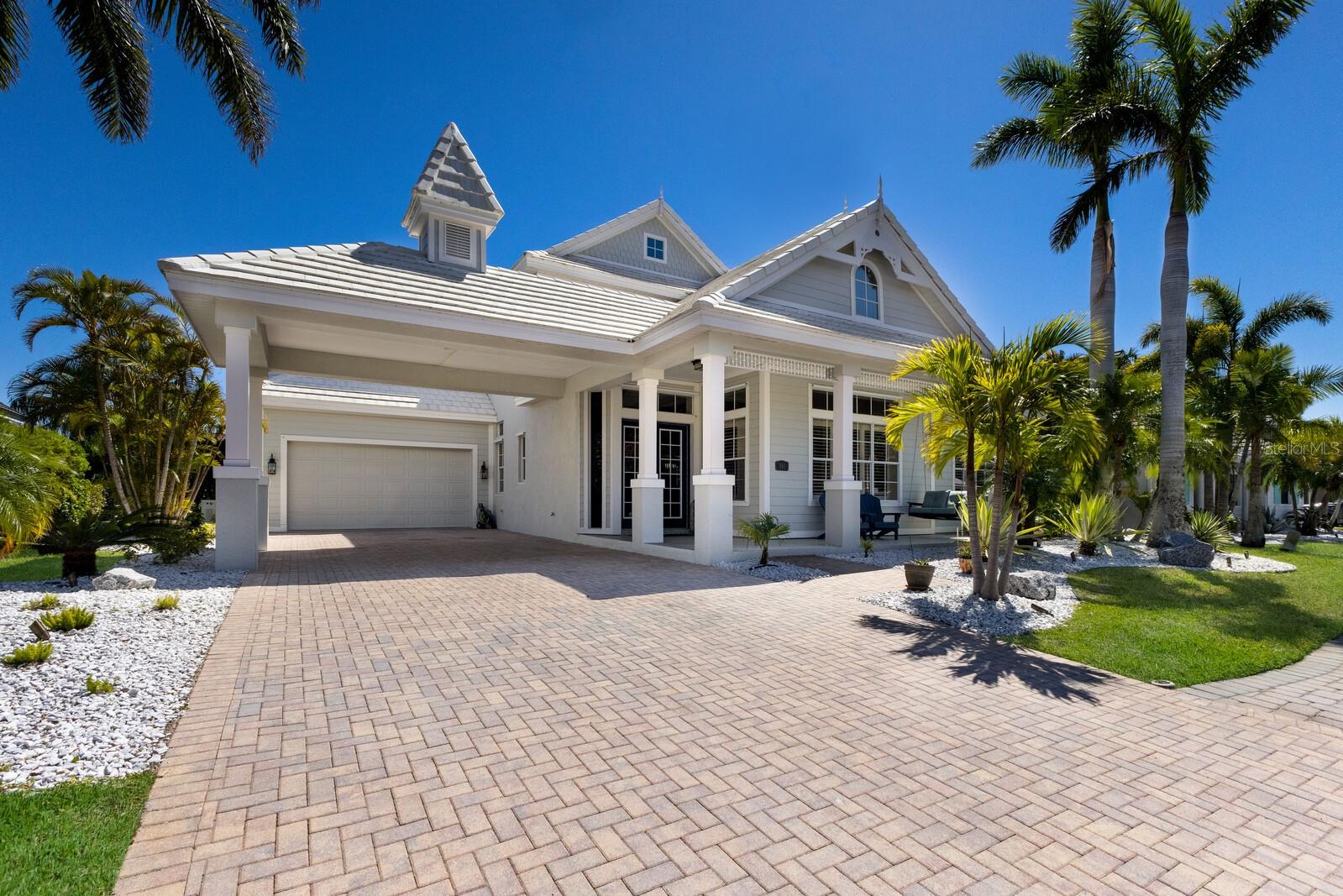 541 FORE DRIVE