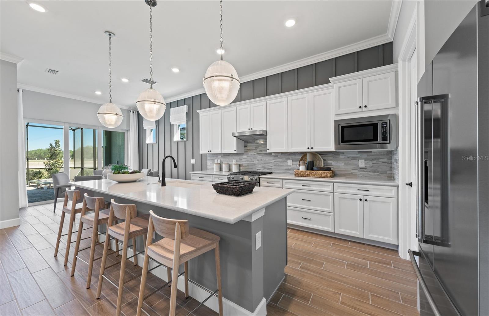 10362 BLUE RUNNER DRIVE