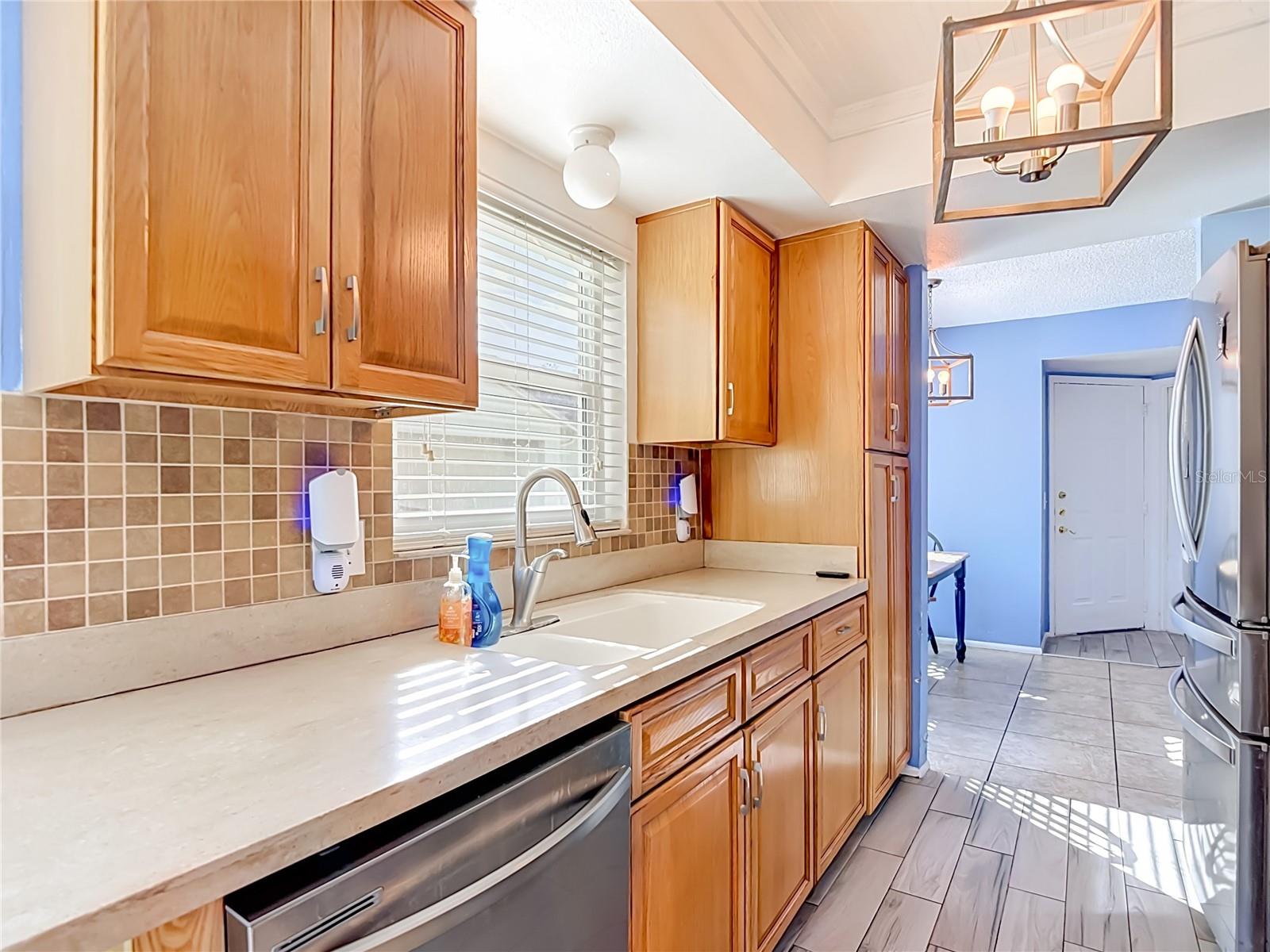 CAPRI VILLAGE CONDO 01 - Residential