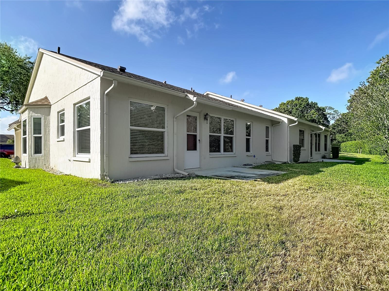 CAPRI VILLAGE CONDO 01 - Residential