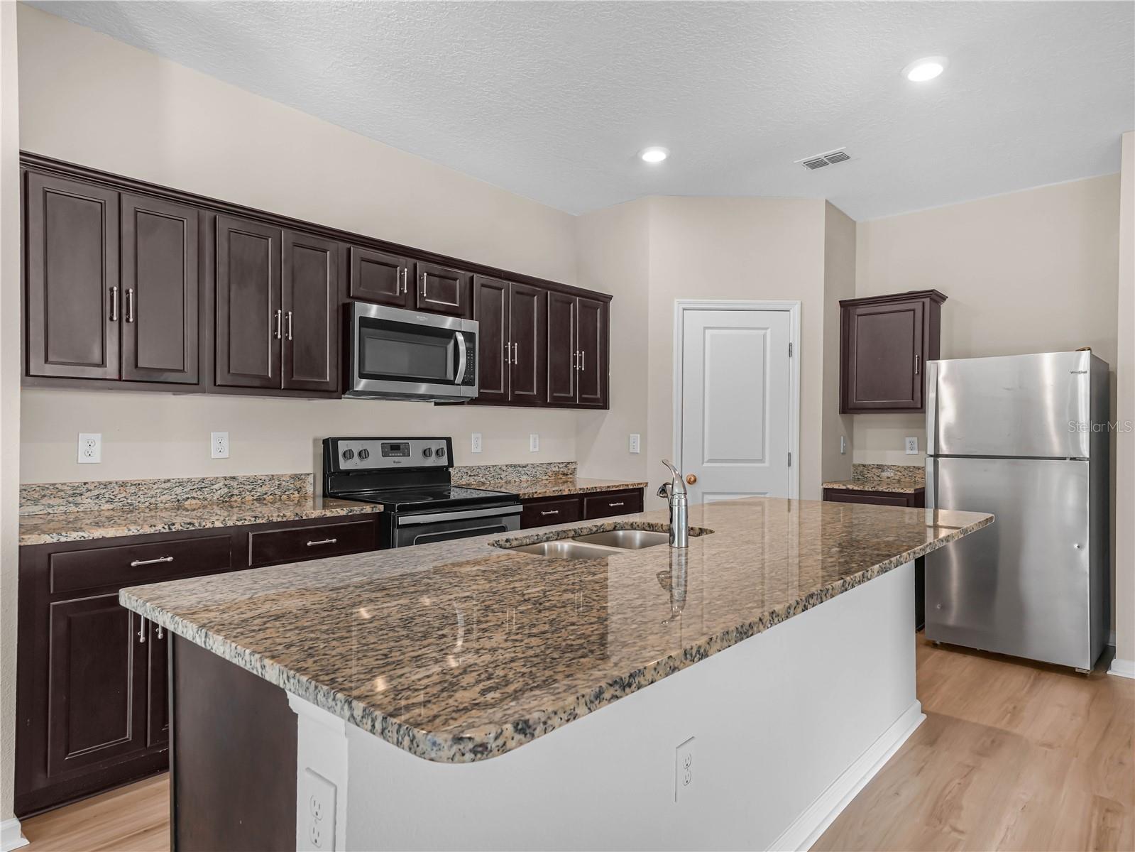 WHISPERING RDG PH 1 - Residential