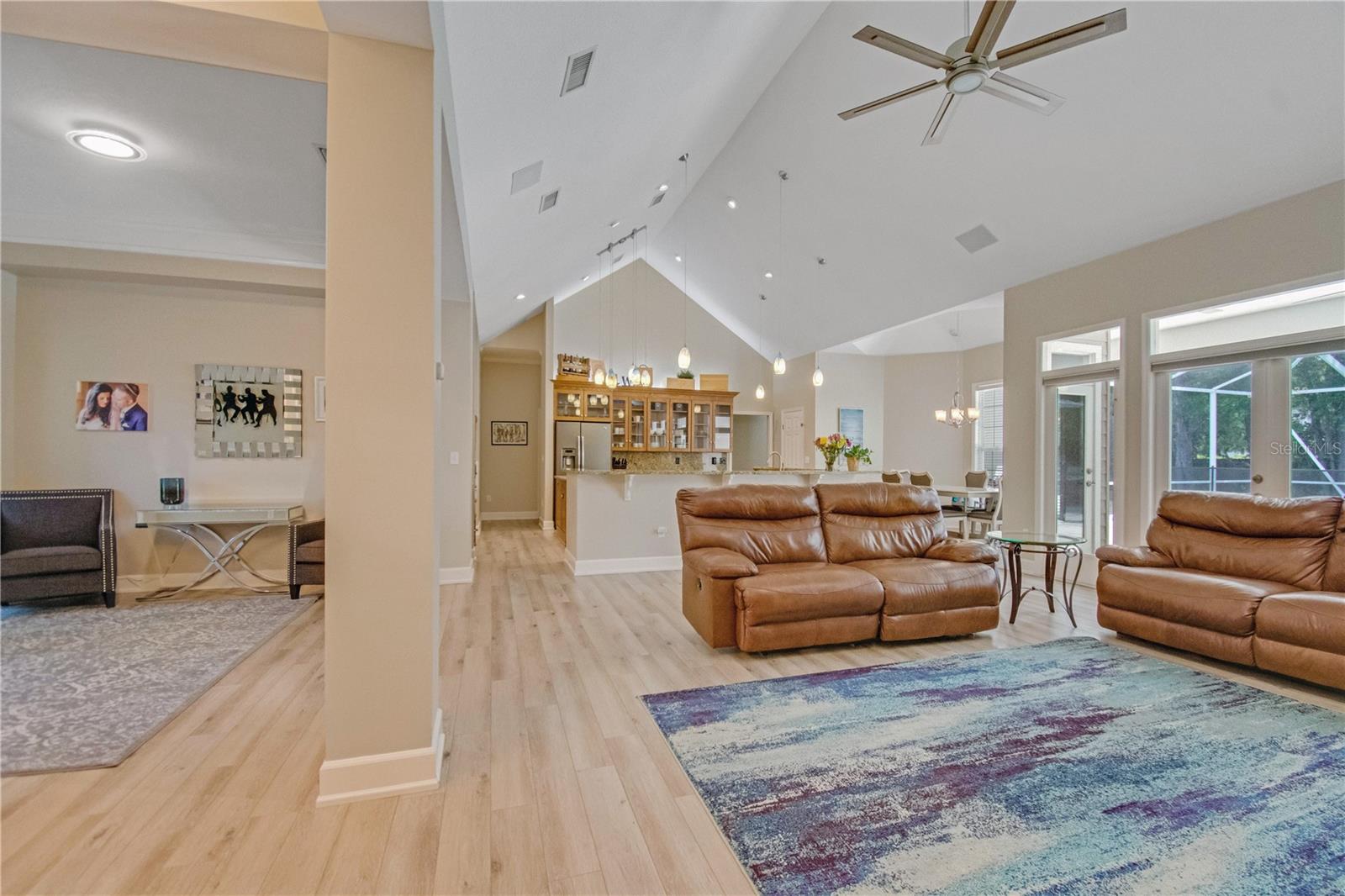 WINDSOR GLEN - Residential