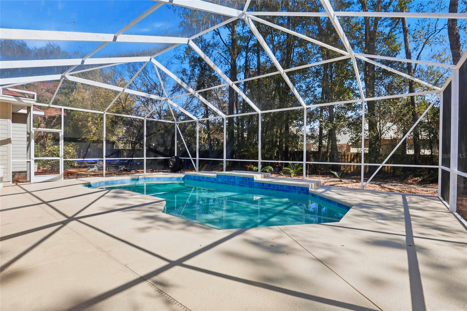 WINDSOR GLEN - Residential