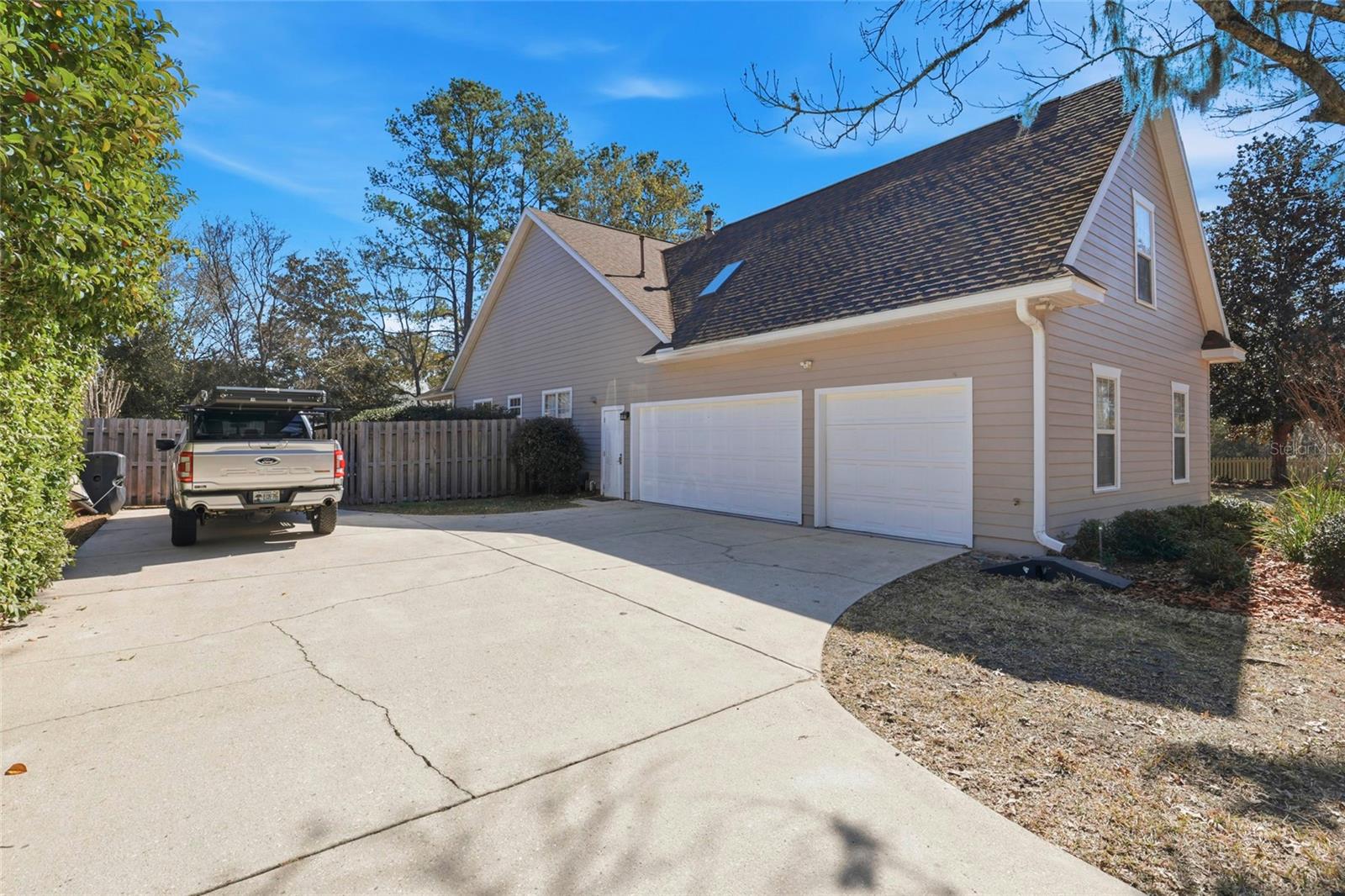 WINDSOR GLEN - Residential