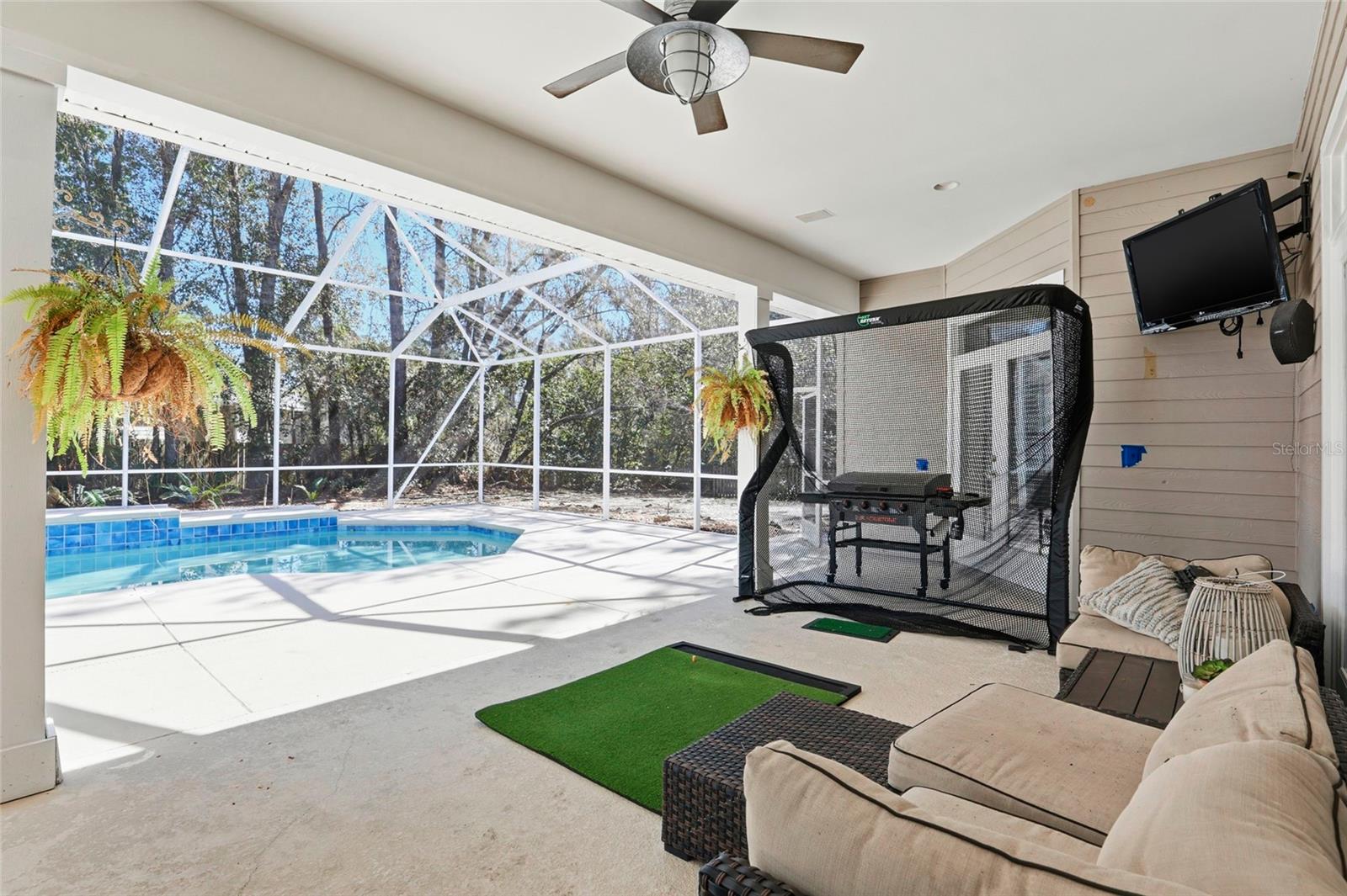 WINDSOR GLEN - Residential