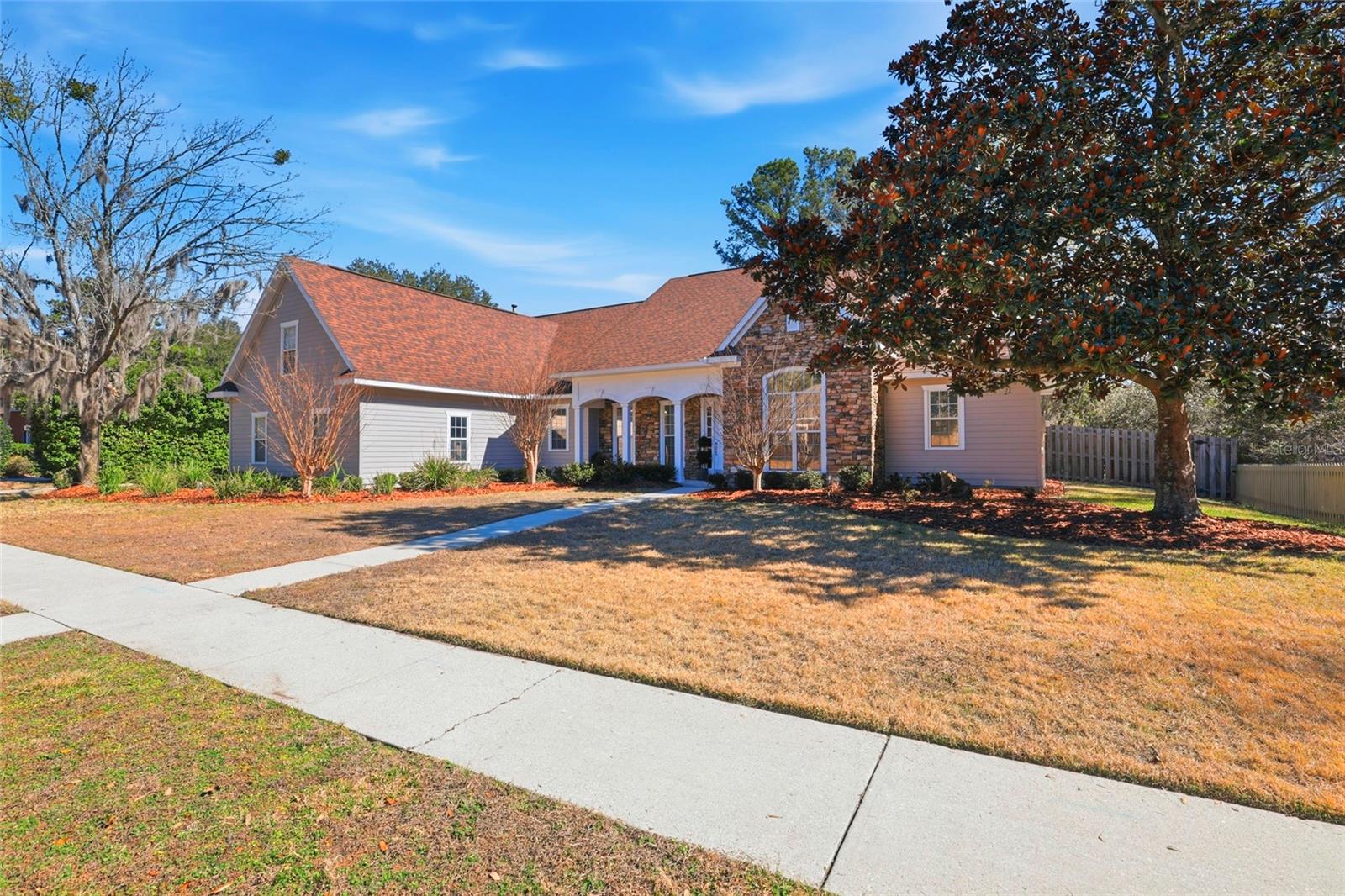 WINDSOR GLEN - Residential