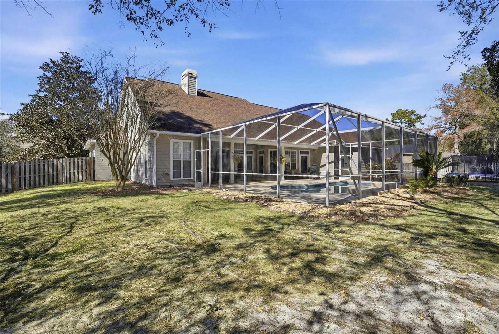 WINDSOR GLEN - Residential