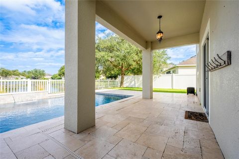 A home in DELAND