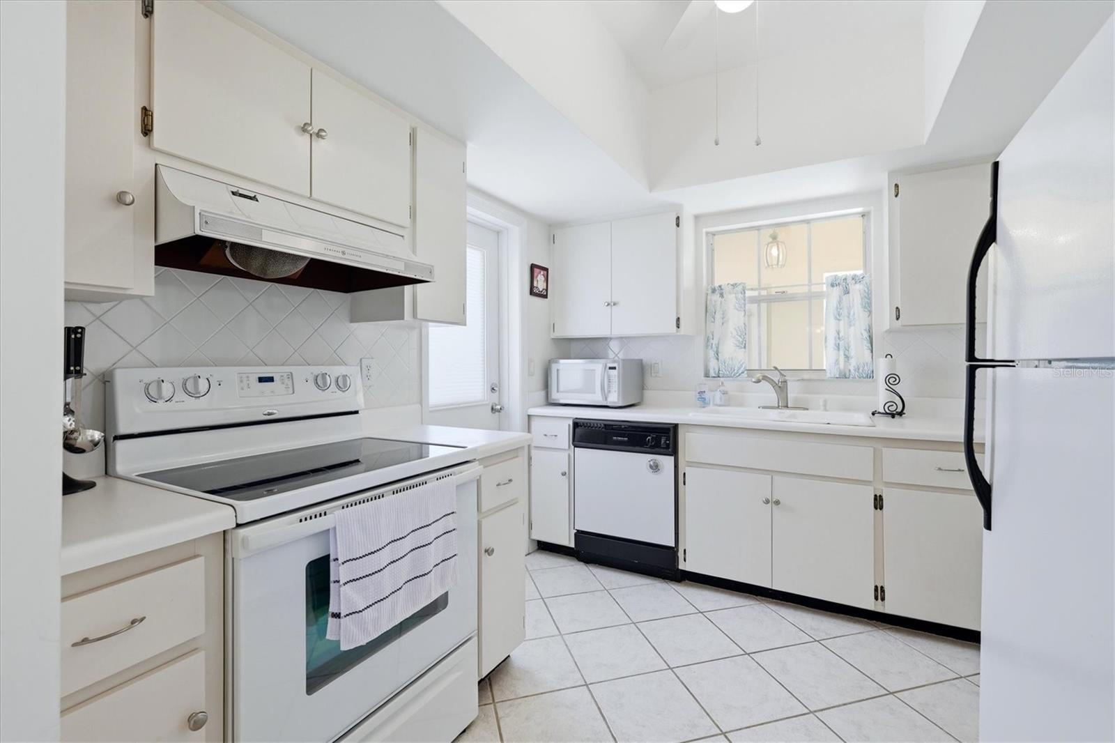 BAYWOOD COLONY SEC 2 - Residential