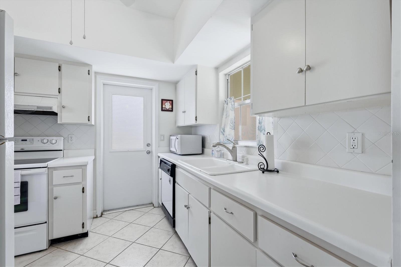 BAYWOOD COLONY SEC 2 - Residential