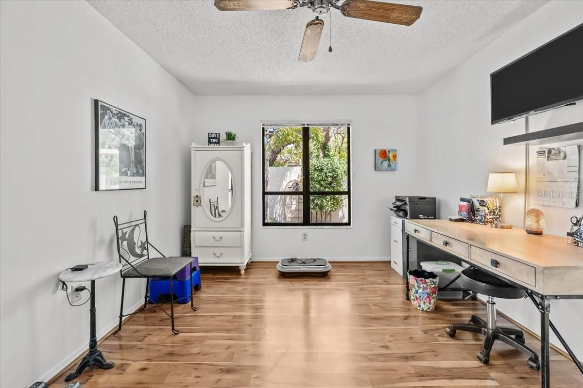 PARKSIDE COLONY - Residential