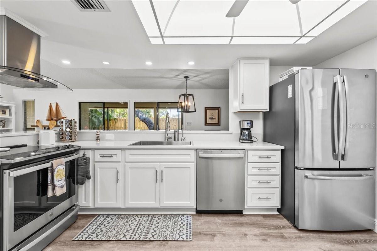 PARKSIDE COLONY - Residential