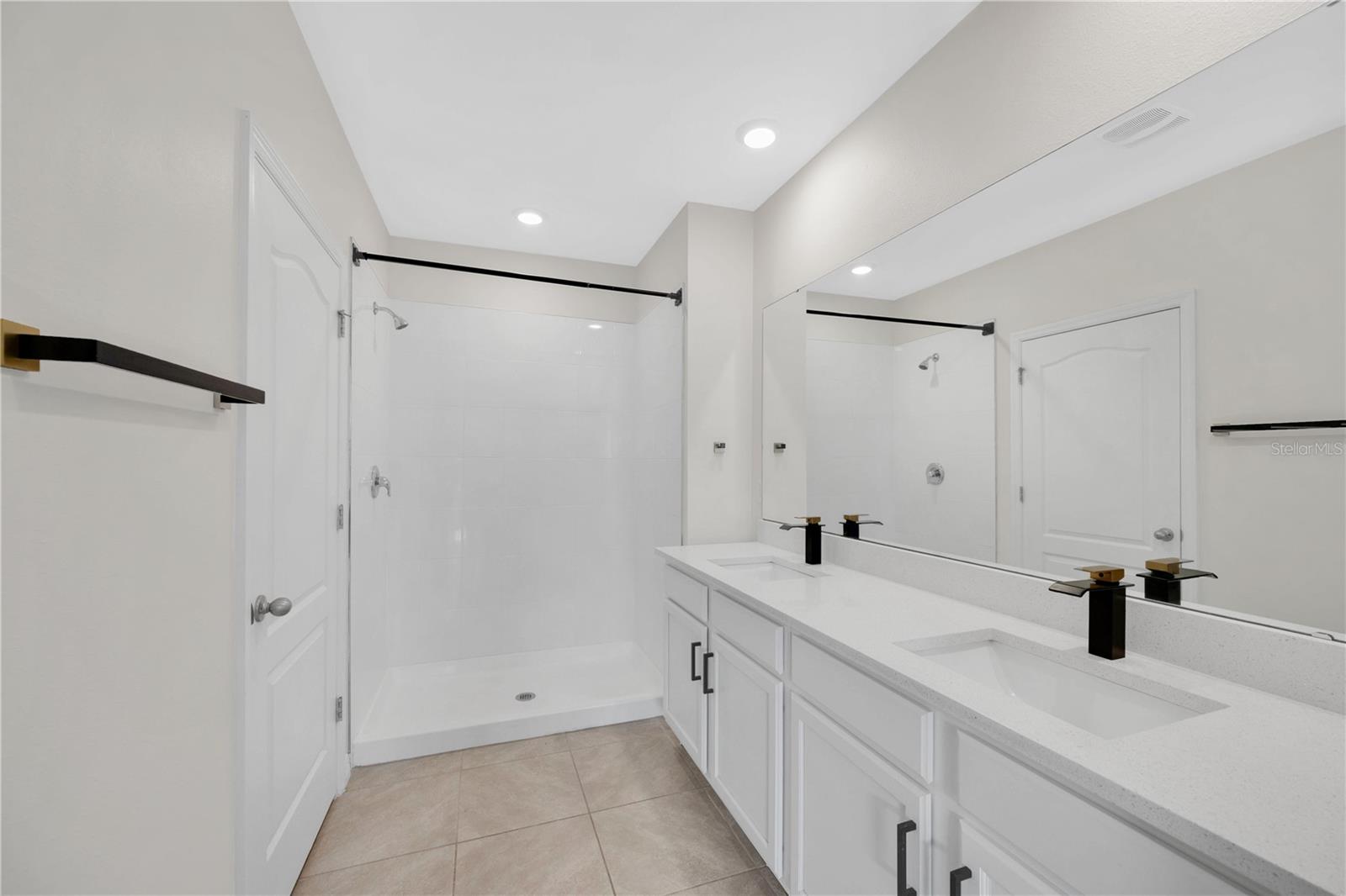 VILLAMAR PH 3 - Residential