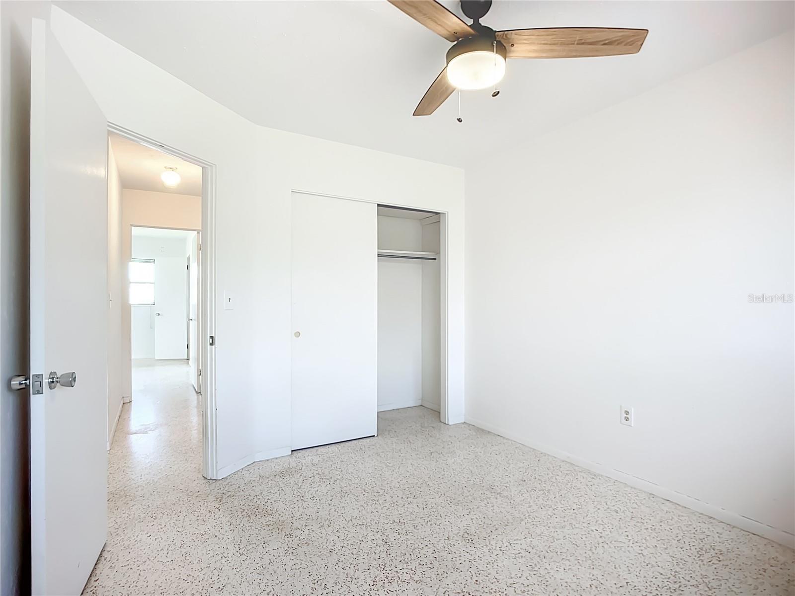 SOUTH GATE - Residential