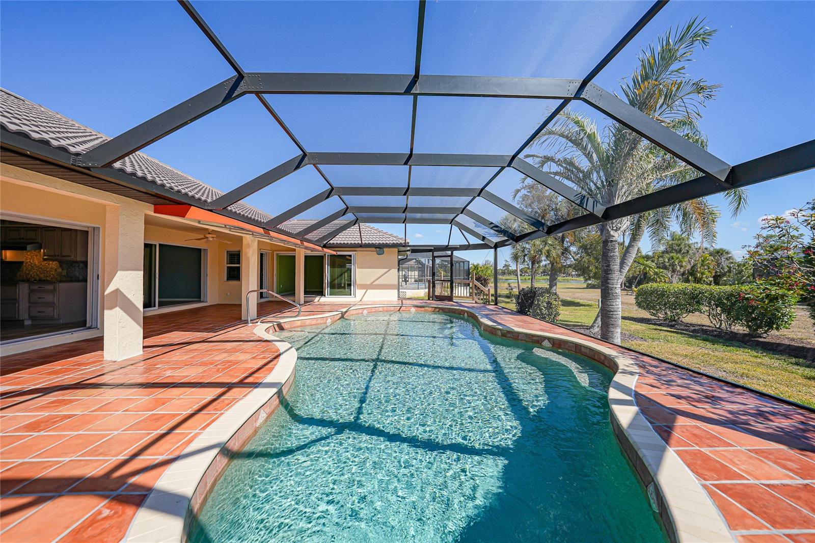 CAPE HAZE WINDWARD - Residential