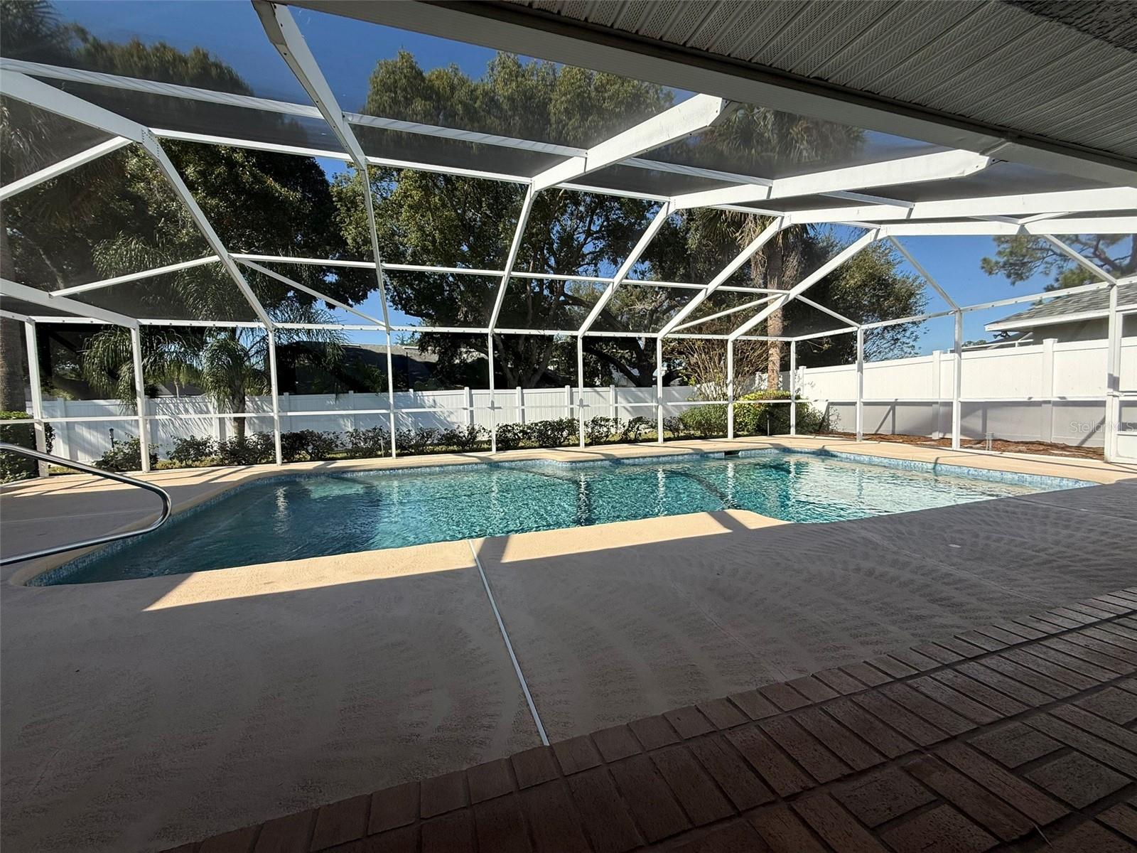 OVERLOOK ESTATES - Residential