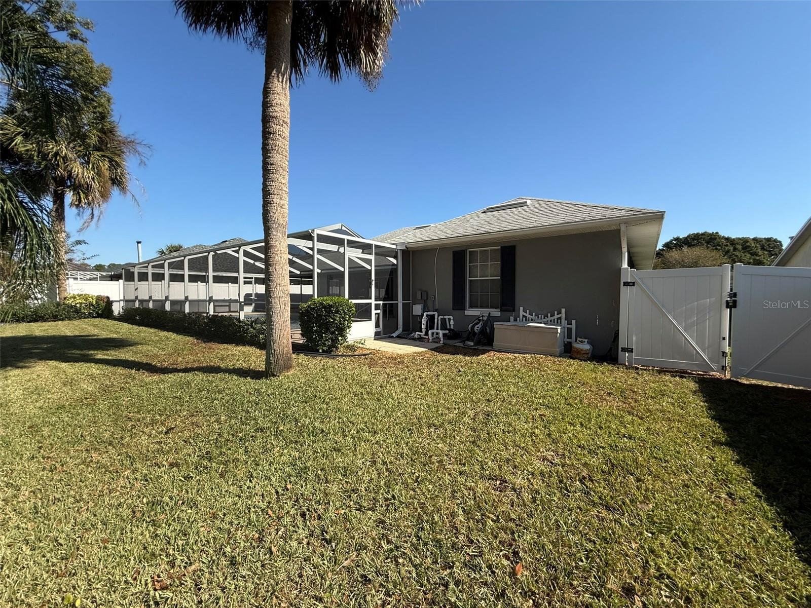 OVERLOOK ESTATES - Residential