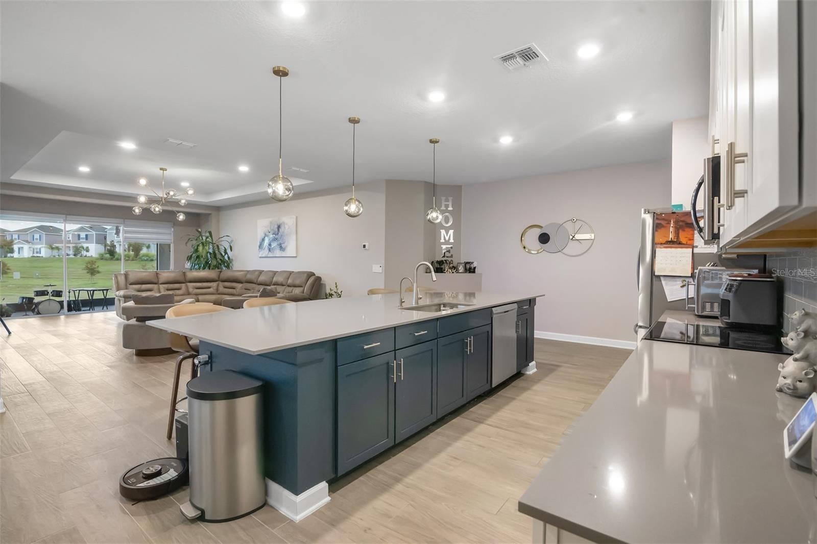 2924 FITNESS STREET