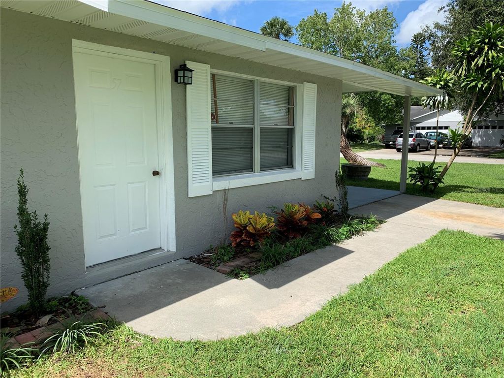 Photo of 51 6th Street, Saint Cloud, FL 34769 (MLS # O6367933)