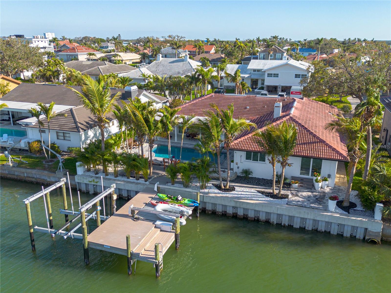 BAYWAY ISLES - Residential