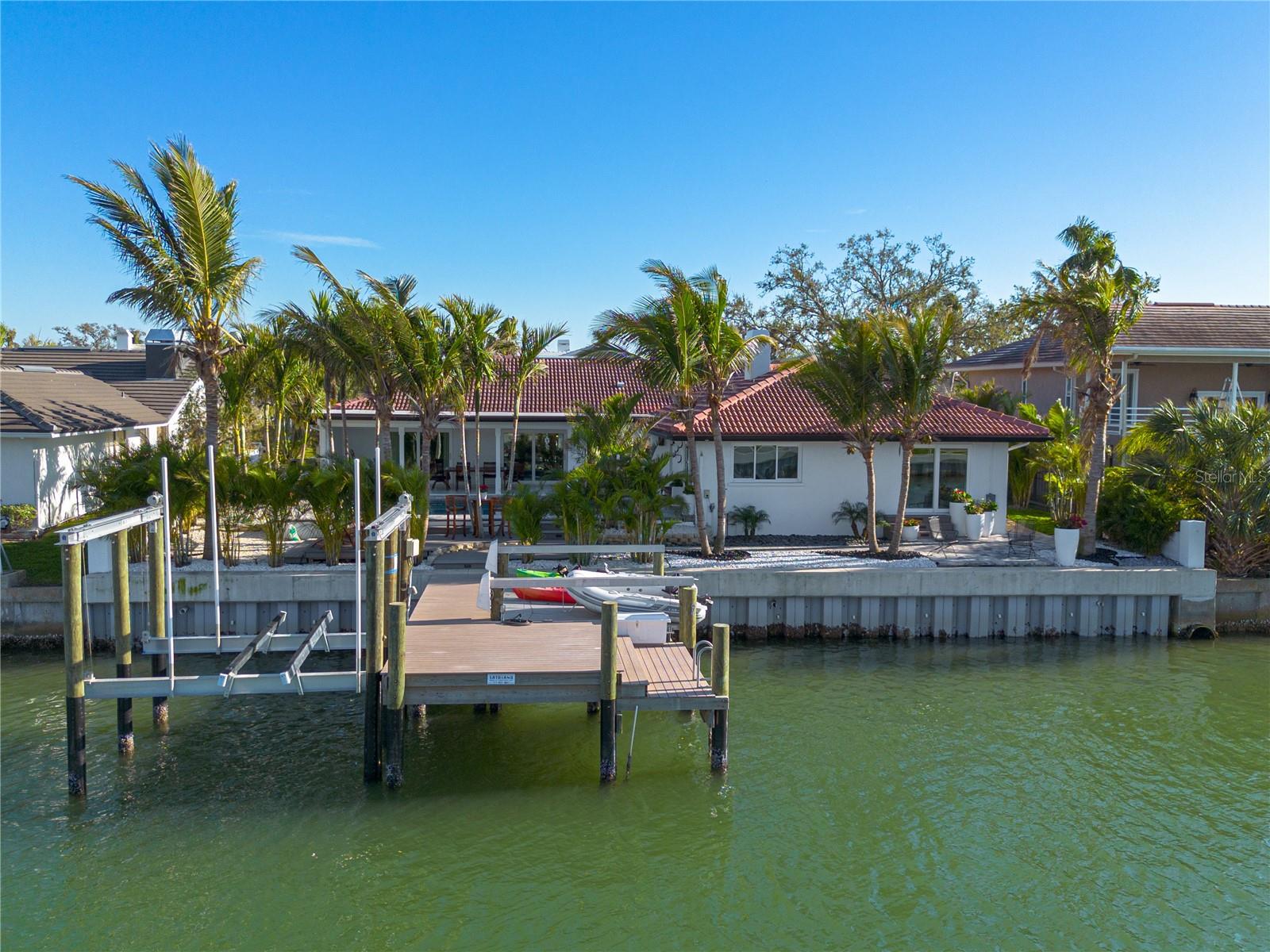 BAYWAY ISLES - Residential