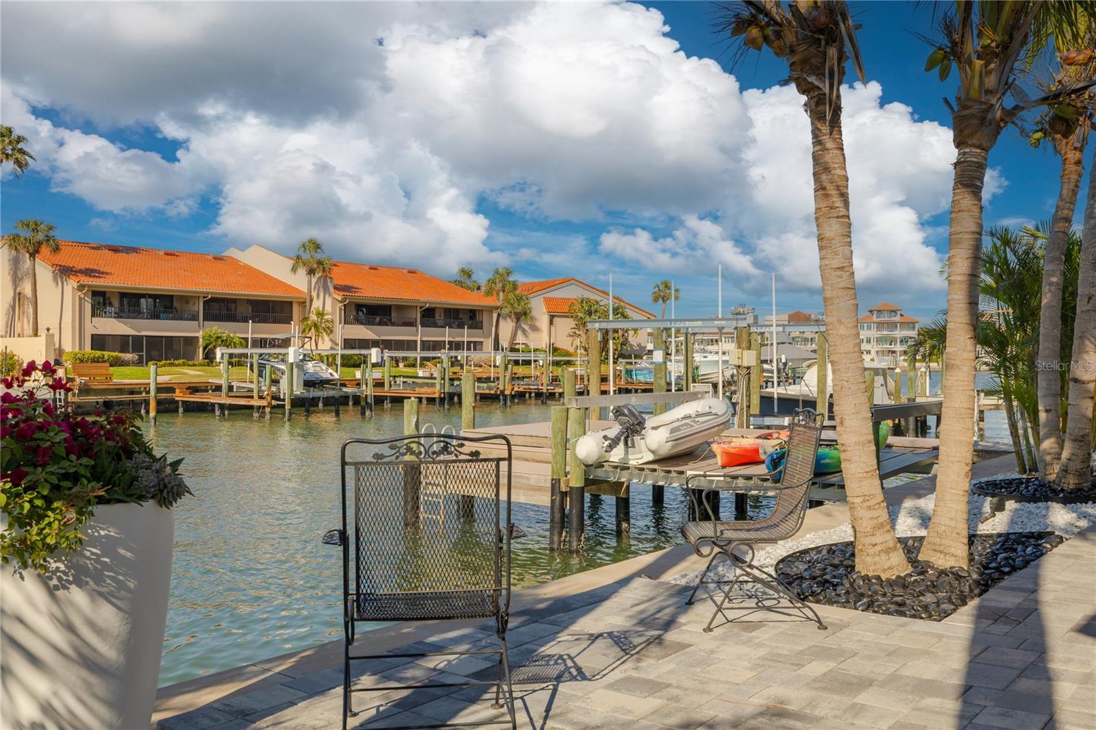 BAYWAY ISLES - Residential