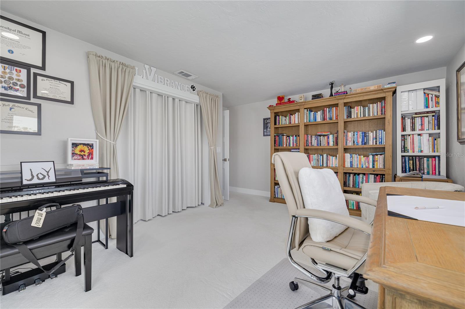 BAYWAY ISLES - Residential