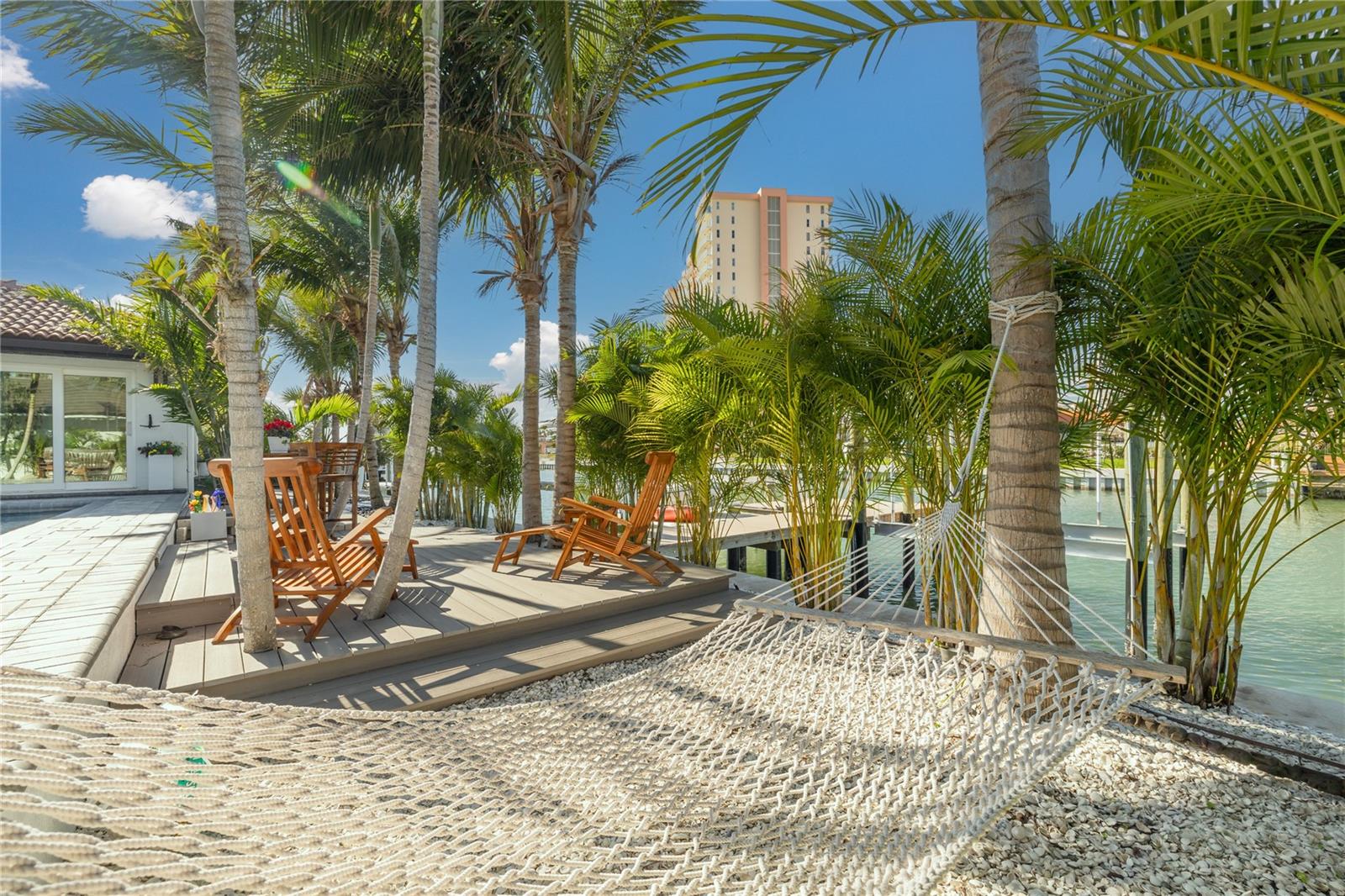 BAYWAY ISLES - Residential