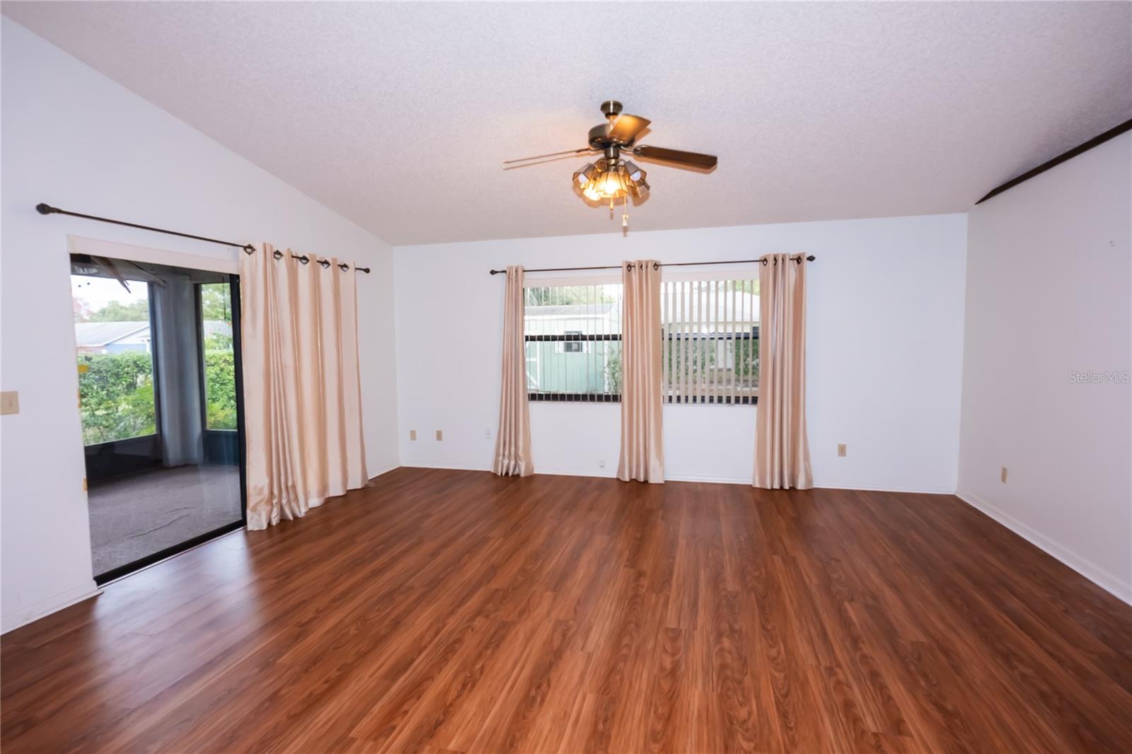 TANGERINE TRAILS - Residential