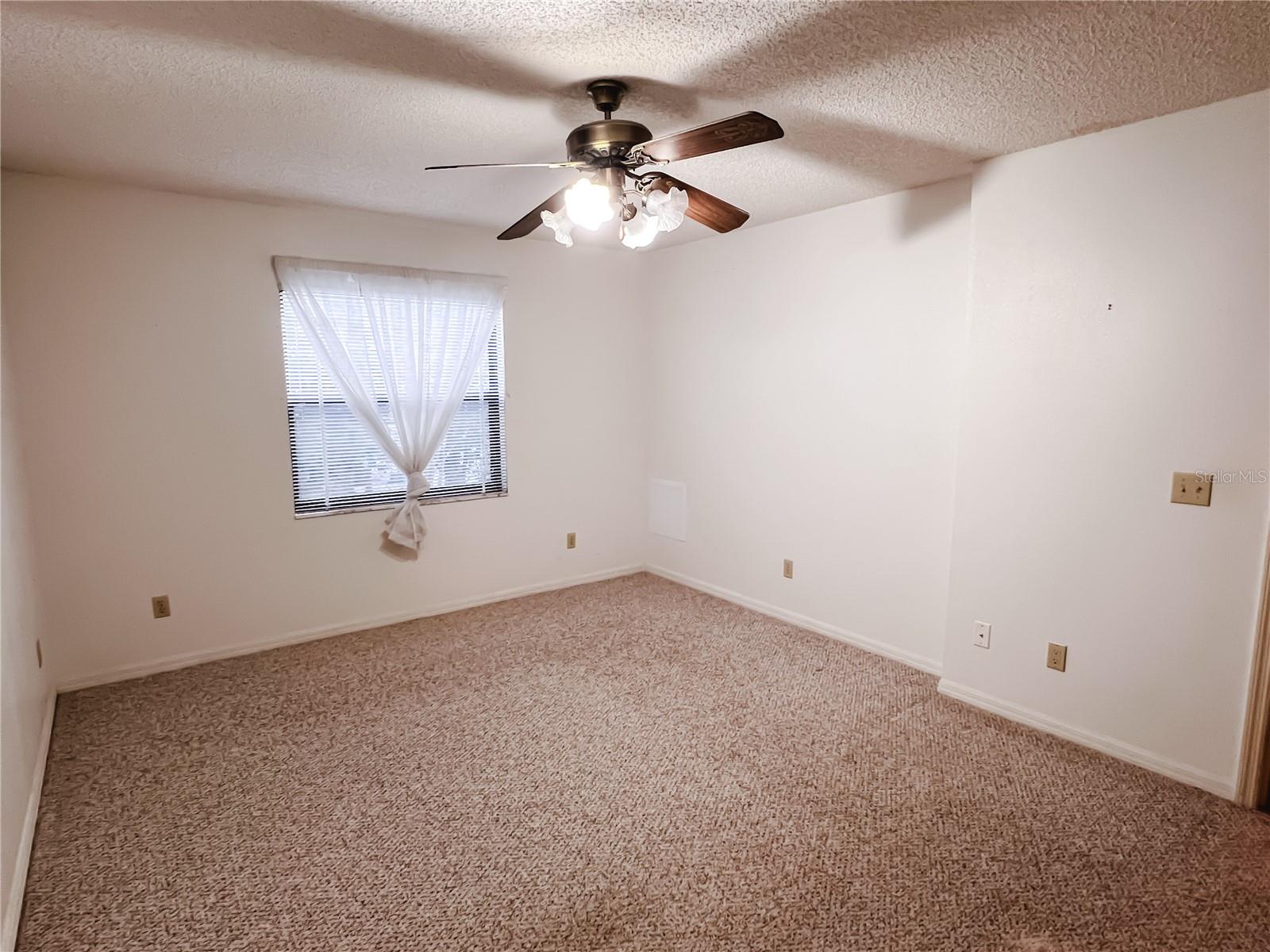 TANGERINE TRAILS - Residential