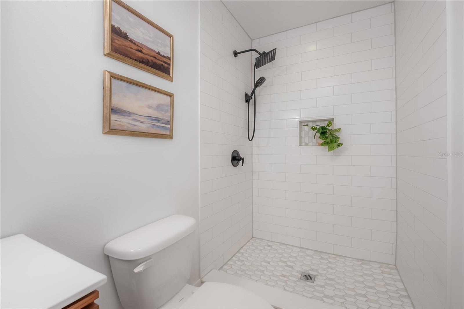 HEADFORD SUB - Residential