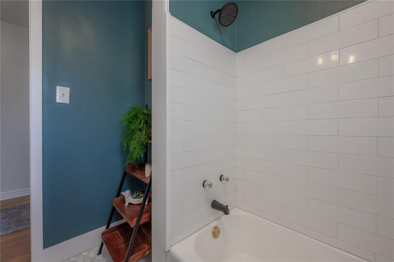 HEADFORD SUB - Residential