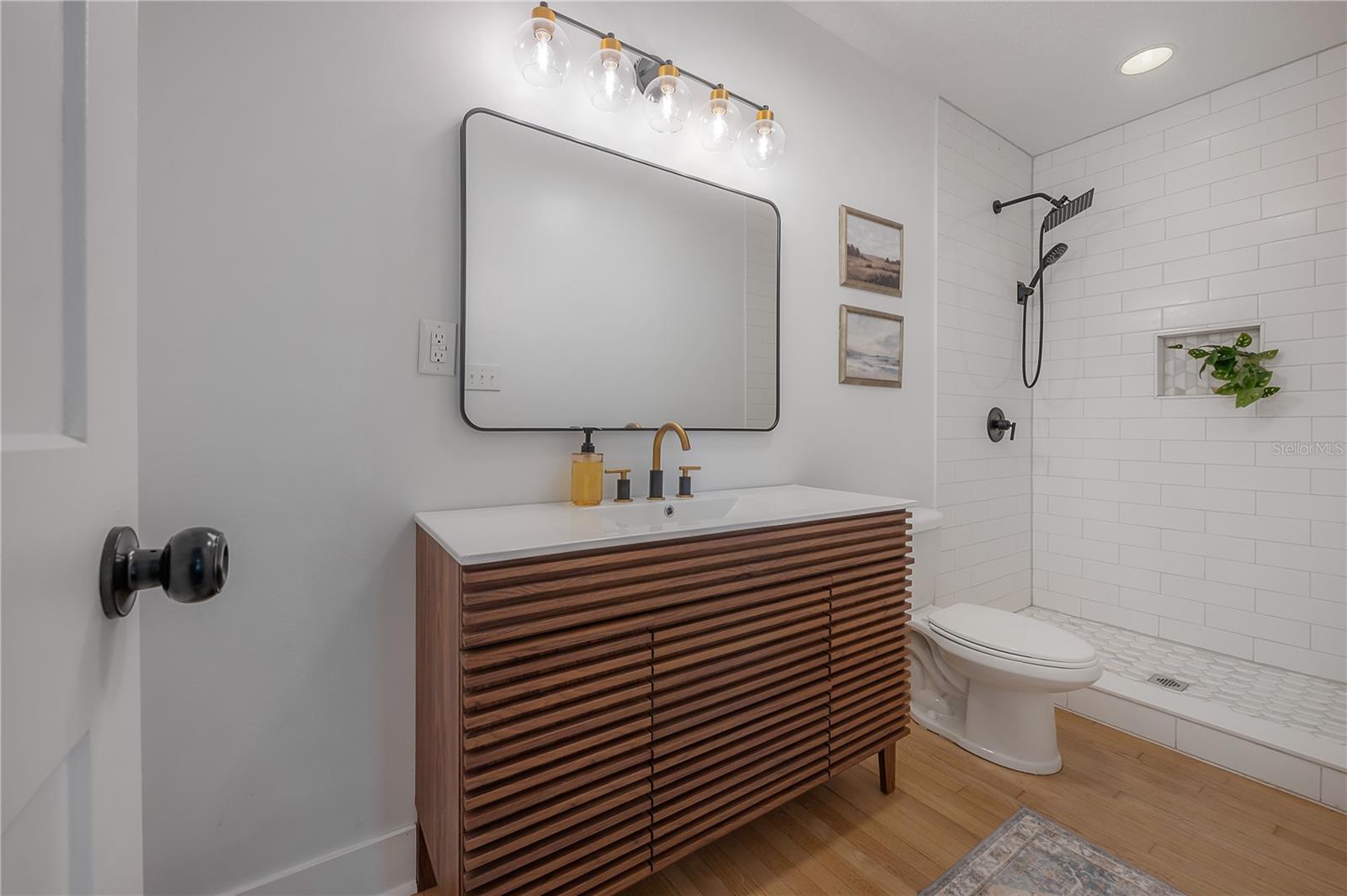 HEADFORD SUB - Residential