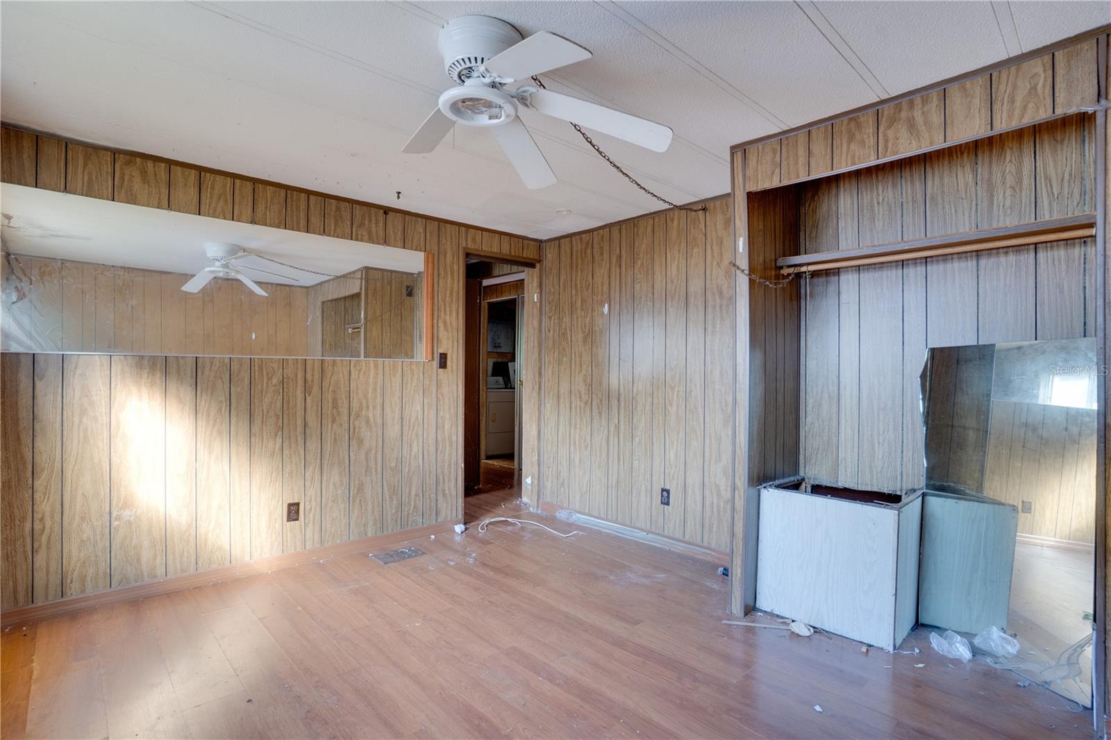 PINE BAY PARK - Residential