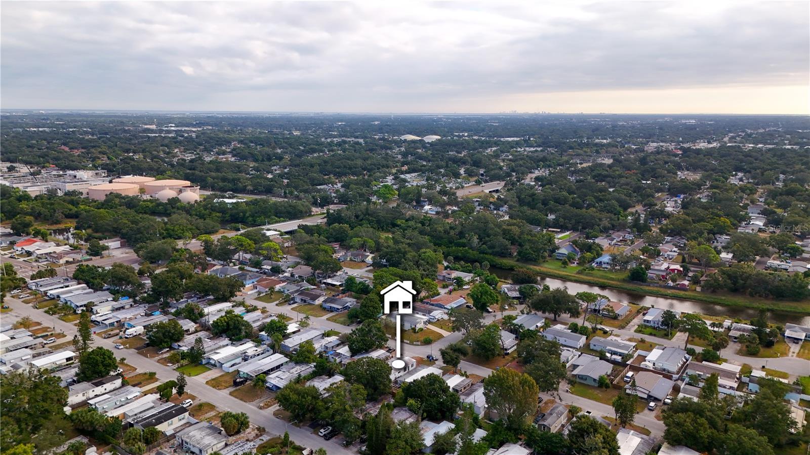 PINE BAY PARK - Residential