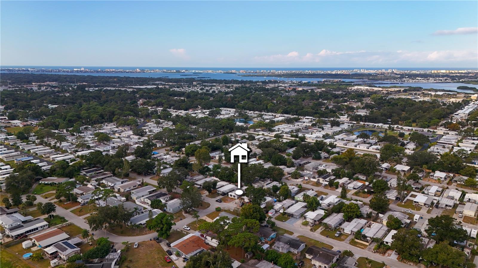 PINE BAY PARK - Residential